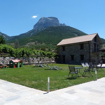 Puerta De Ordesa Garden Leilighet Laspuña Eksteriør bilde