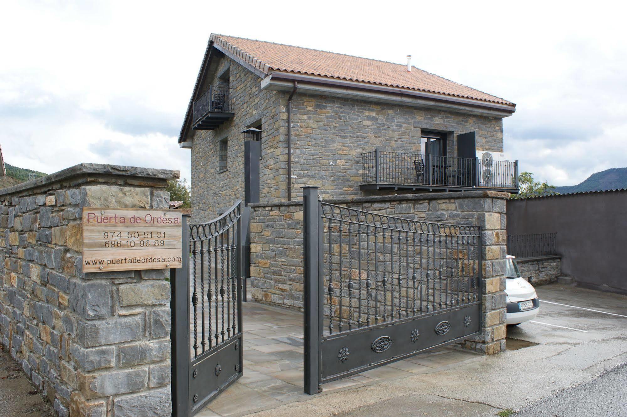 Puerta De Ordesa Garden Leilighet Laspuña Eksteriør bilde